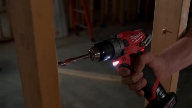 2017 Original Launch - Milwaukee M12 FUEL 1/2" Hammer Drill & 1/2" Drill смотреть онлайн