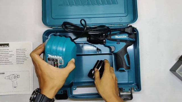 Makita Driver Drill 10.8V - DF330DW смотреть онлайн