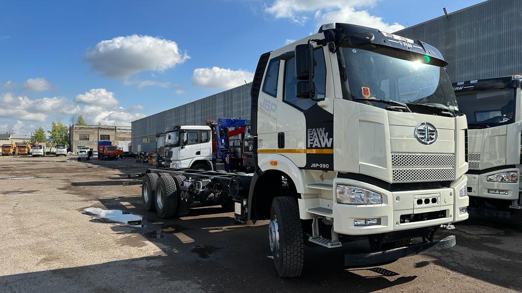 Шасси Faw J6P-390 - Крупным планом! смотреть онлайн