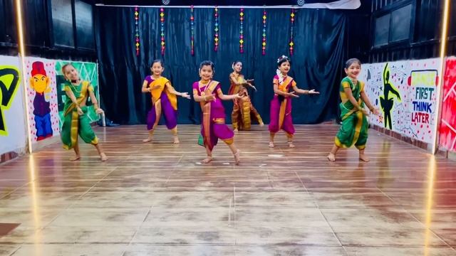 Amchya Pappani Ganpati Anala | Dance Cover | Ganpati Song | Marathi Song | Akash Dance Studio смотреть онлайн