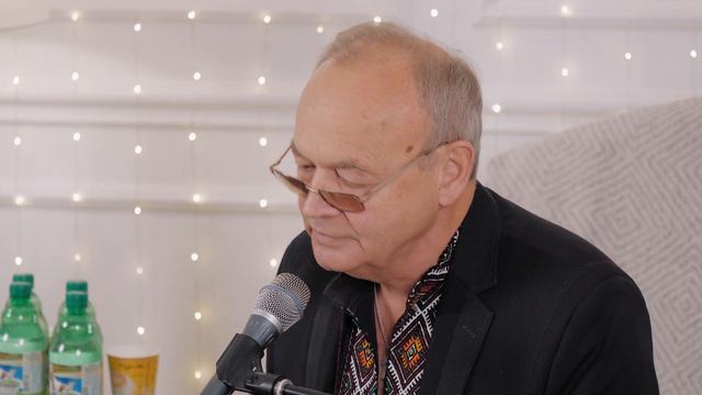 Вертатись безглуздо і каятись пізно - Остап Гавриш смотреть онлайн