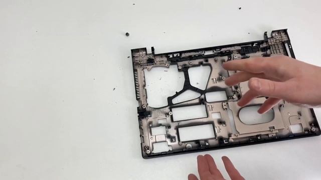 Ремонт корпуса ноутбука Пермь, замена корпуса ноутбука Пермь. Сервисный центр Пермь Апачи. смотреть онлайн