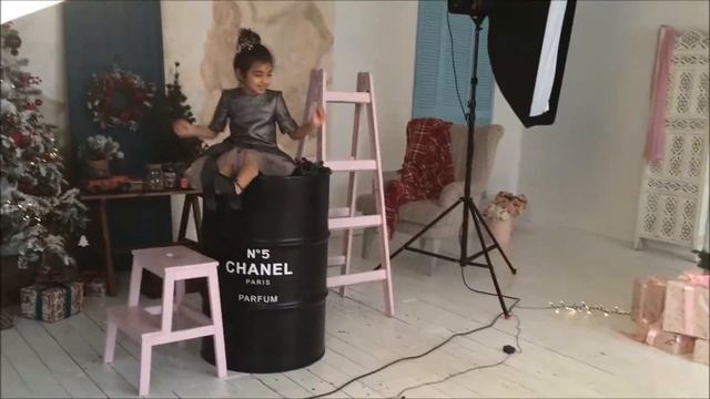 Мини-принцесса Киев. Новогодняя фотосессия смотреть онлайн