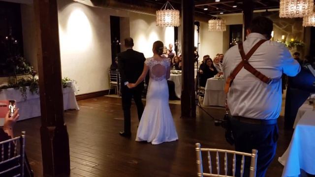 Wedding Dance Lessons @dancescape - Lisa & Tyler Rumba смотреть онлайн