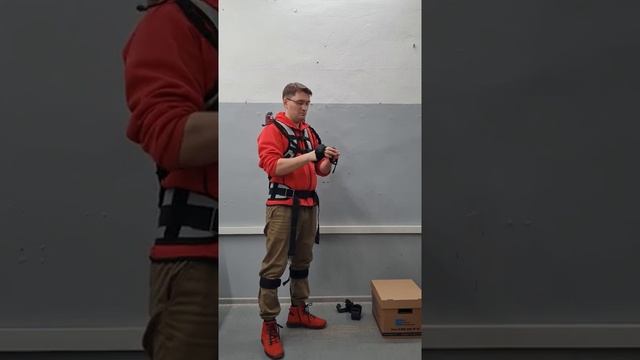 PE B1 PROEXO BOOST 1 Промышленный экзоскелет ПроЭкзо Буст 1 смотреть онлайн