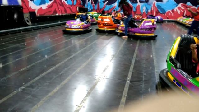 Funplay Bumper Cars infinity mall game section смотреть онлайн