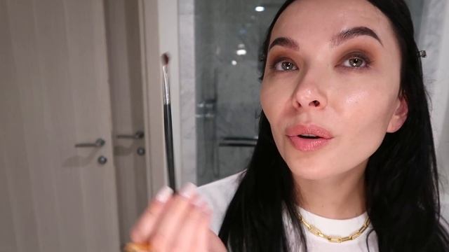 Smokey Eye's with Tom Ford! смотреть онлайн