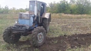 Уборка картофеля трактором Т 40 и самодельным приспособлением