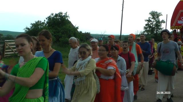 Исторические кадры первой Ратха-ятры в Хакасии! смотреть онлайн