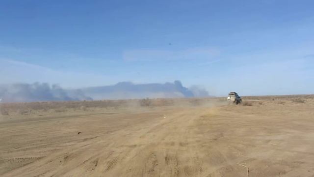 Дорога через солончак смотреть онлайн