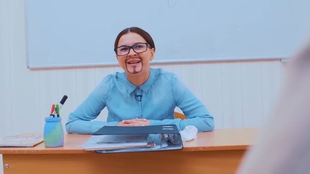 ТИПЫ ПРЕПОДАВАТЕЛЕЙ в Школе/Универе смотреть онлайн