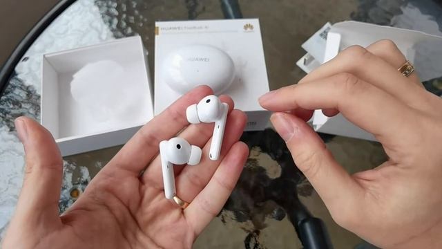 Беспроводные наушники Huawei FreeBuds 4i Распаковка и подключение (True Wireless)