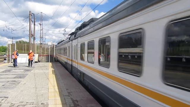 ЭД4М-0487 станция Нара смотреть онлайн