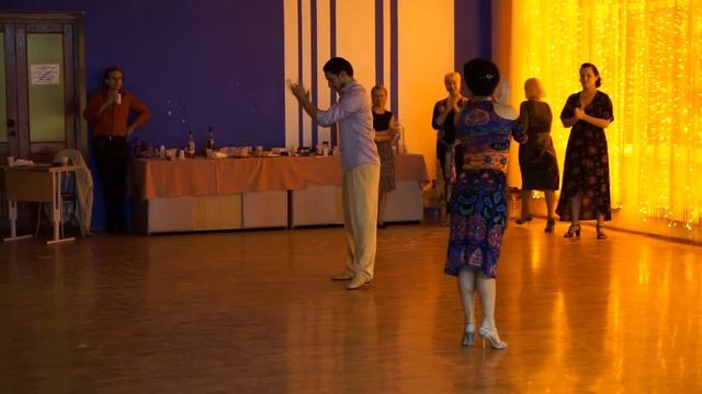 Julia Gorin and Jonatan Baez - chacarera смотреть онлайн