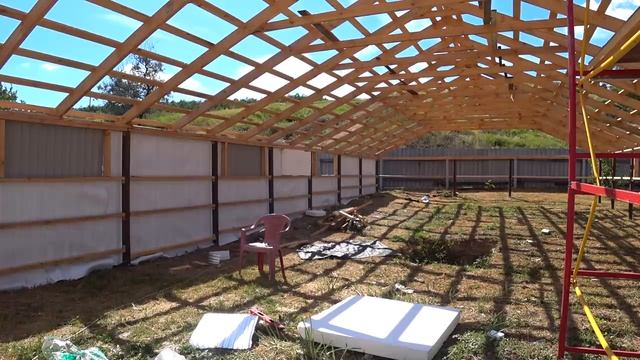 СТРОИМ НОВЫЙ САРАЙ.своими силами