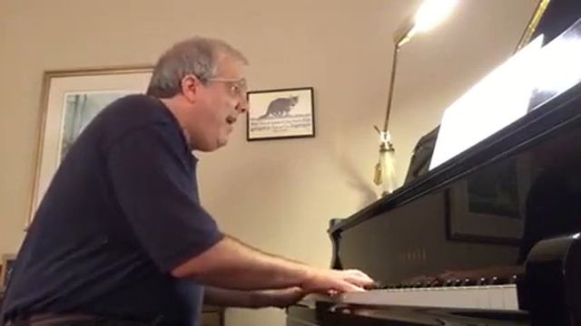 I Saw the Light - Todd Rundgren (1972) - Performance by Mike Evans смотреть онлайн