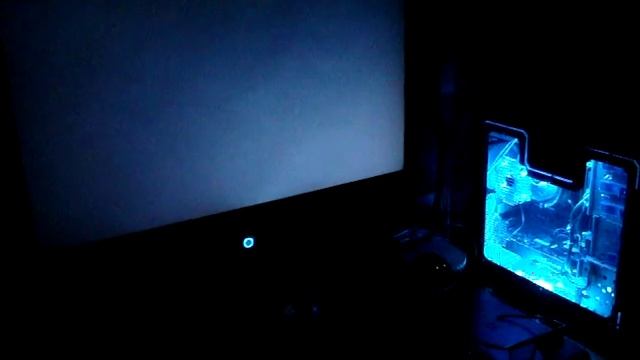 GAMING RIG SMILODON CASE смотреть онлайн