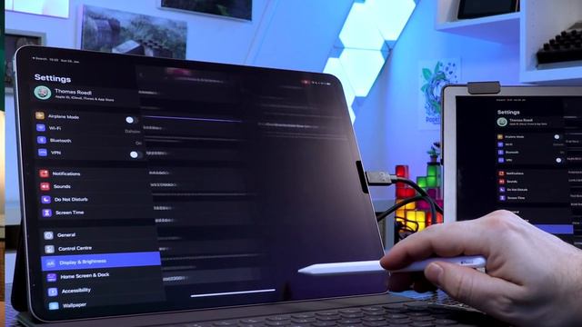 How To Present Notes And Slides Using iPad (Pro) Only смотреть онлайн