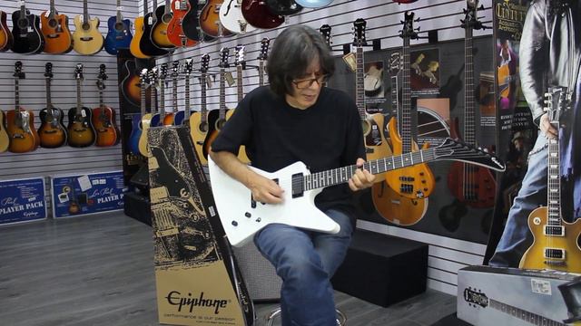 Epiphone Explorer 1984 смотреть онлайн