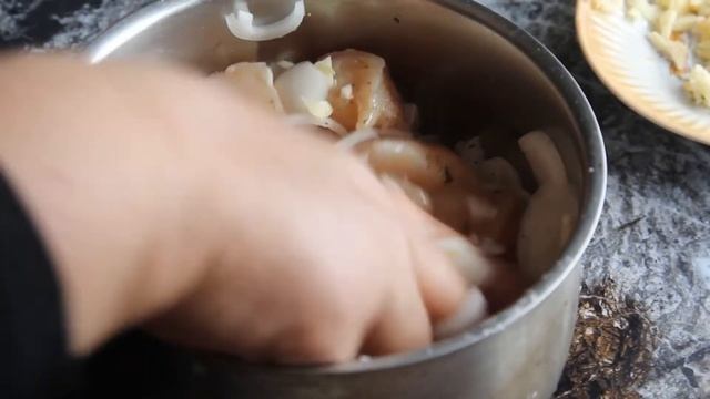 Чахохбили. Быстрый рецепт грузинской кухни за 5 минут. смотреть онлайн