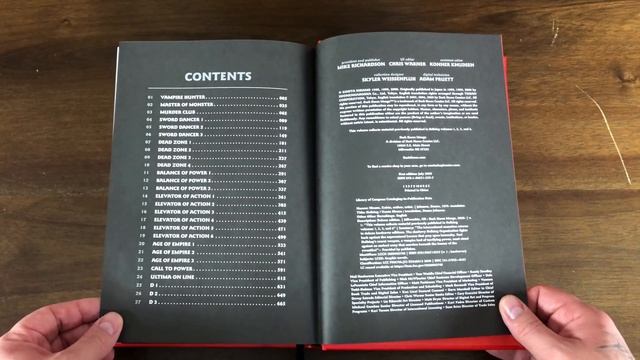 HELLSING Deluxe Edition vol 1. REVIEW | Dark Horse Comics | Manga смотреть онлайн