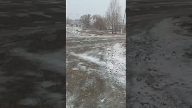 7 апреля 2023года в Акмолинской области поселке жолымбет выпал снег.