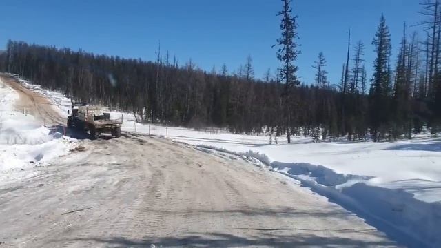 Крайний или последний рейс на Ленск ! Зимник Усть-Кут Ленск !!! смотреть онлайн