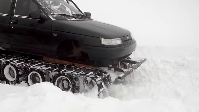 Снегоход. Гусеничная двенашка смотреть онлайн
