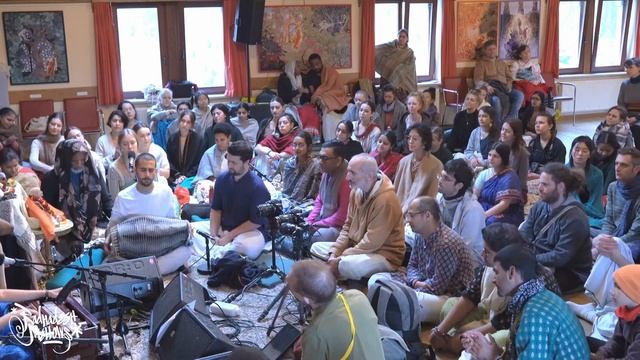 Manjari - Day 1 - Radhadesh Mellows 2023