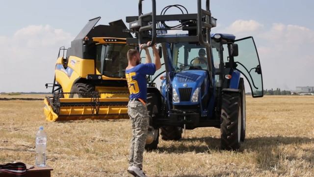 подтягивание с гирей 56 кг на 5 раз на тракоре!) смотреть онлайн