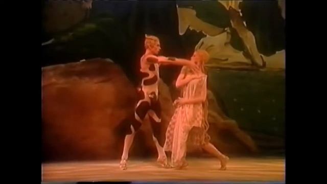 Рудольф Нуриев. Дебюсси. Послеполуденный отдых Фавна. смотреть онлайн