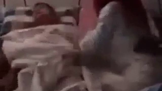 Когда ночью не хватает внимания смотреть онлайн