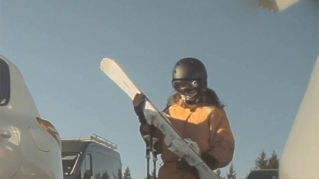 Le mode sentinelle a enregistré les dégâts à la Tesla M3 Sentry Mode catch the man who dented my M3 смотреть онлайн