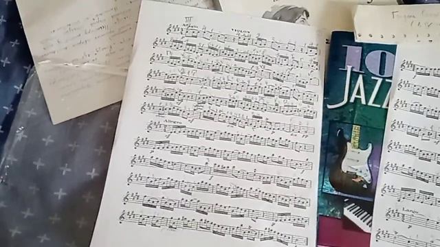 Кто знает что это за музыка, тот молодец)