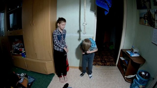 дети придумали себе занятие ) смотреть онлайн