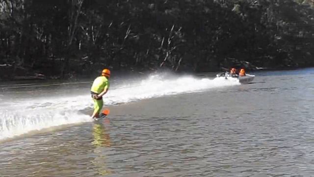 Money Muncher - 2014 Southern 80 Water Ski Race - 70mph смотреть онлайн