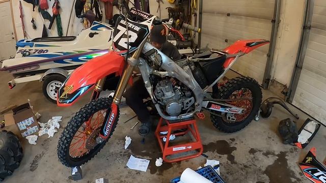 Honda CR250R Rebuild