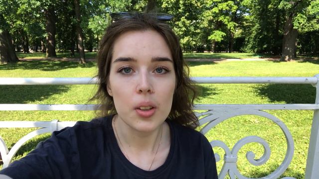 Книжный влог из Петербурга✨🚀Читаю “Автостопом по Галактике” смотреть онлайн
