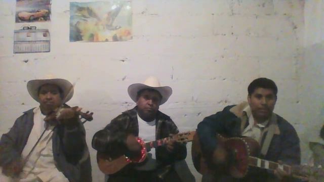 Trio Los GOMEZ смотреть онлайн
