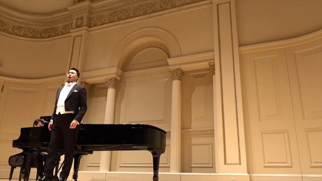 Claudio Jung, Korean Baritone / Mattinata - 2016 Carnegie Hall смотреть онлайн