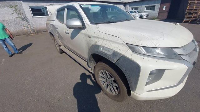Есть в наличии готов к продаже Митсубиси Л200 дизель, на автомате проходной на РФ и КЗ