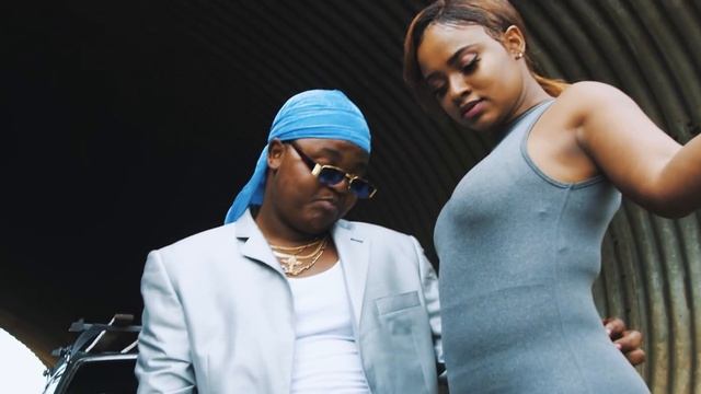 Big Zulu (Ft. Intaba Yase Dubai & Riky Rick) - Imali eningi [Official Music Video] смотреть онлайн