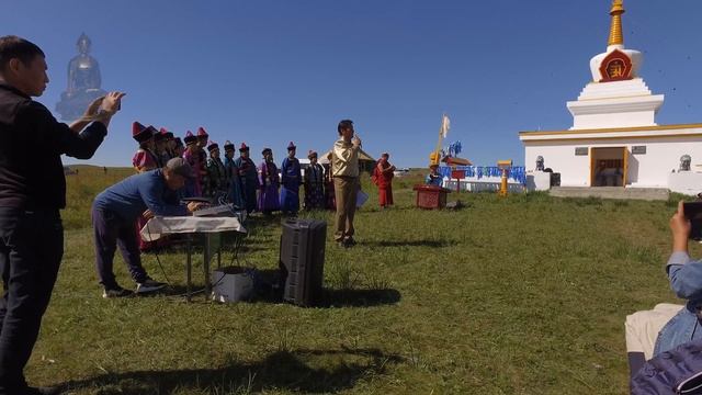 15 лет со дня освящения буддийской ступы Намнанэ ламы смотреть онлайн