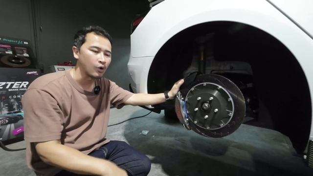 Tesla Model 3 สุดในรุ่นกับชุดเบรค Endless Monoblock #tesla #model #model3 #Endless #Monoblock смотреть онлайн