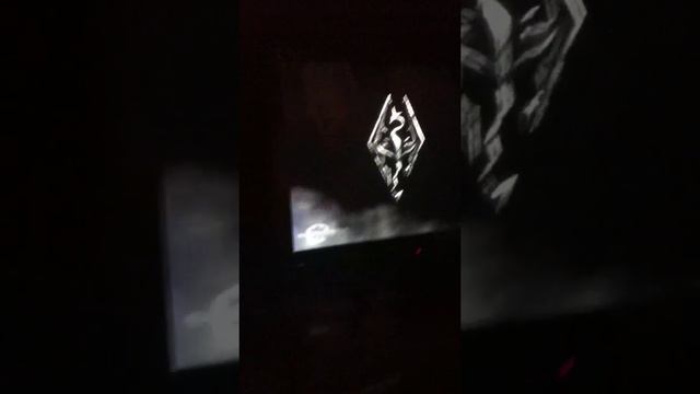 My Skyrim scratched disc смотреть онлайн