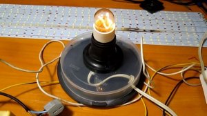 Ремонт светодиодных ламп Т8. Как разобрать лампу. Замена светодиодов.