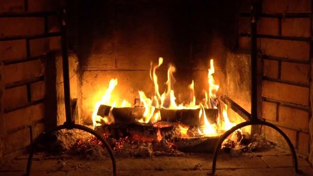 ЗВУКИ ПЛАМЯ В КАМИНЕ: Звук огня для СНА и РАССЛАБЛЕНИЯ смотреть онлайн