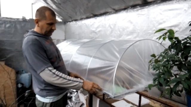 Теплица термос. Обзор парничка. смотреть онлайн