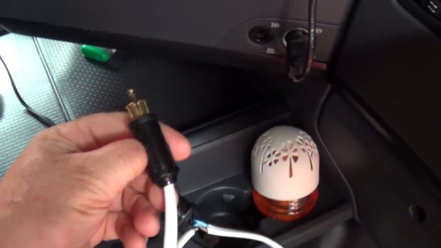 Бесплатный душ с подогревом в LKW смотреть онлайн