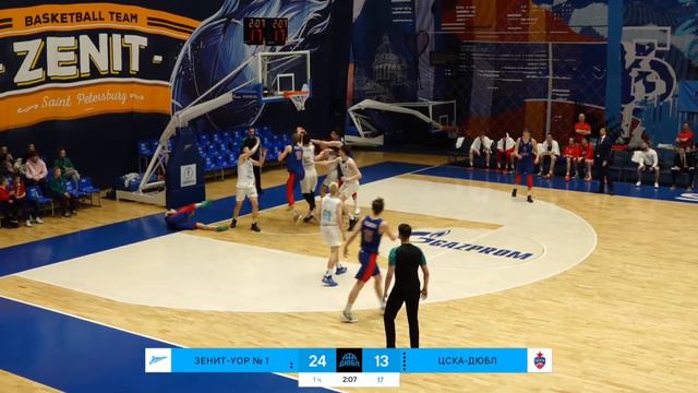 Видео 4 Пропуск фола в процессе броска №25 белых на №20 синих смотреть онлайн